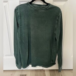 2/$10 AE Men’s Long Sleeve